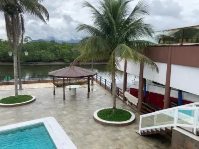 Casa de Condomínio com 9 Quartos para alugar, 1300m² no Balneario Praia do Perequê, Guarujá