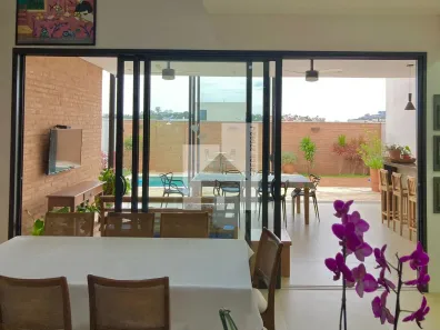 Sobrado com 3 Quartos à venda, 308m² no Recanto Quarto Centenário, Jundiaí