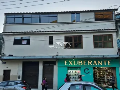 Prédio Residencial com 6 Quartos à venda, 300m² no Itamarati, Petrópolis