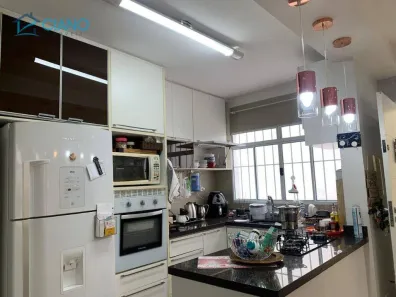 Imóvel Comercial com 2 Quartos à venda, 230m² no Vila Regente Feijó, São Paulo