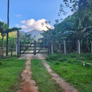 Fazenda/Sítio com 1 Quarto à venda, 80m² no Quiririm, Taubaté