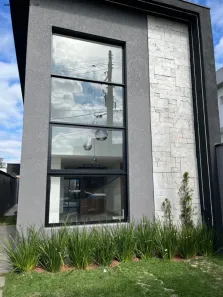 Casa de Condomínio com 3 Quartos à venda, 141m² no Villas do Jaguari, Santana de Parnaíba