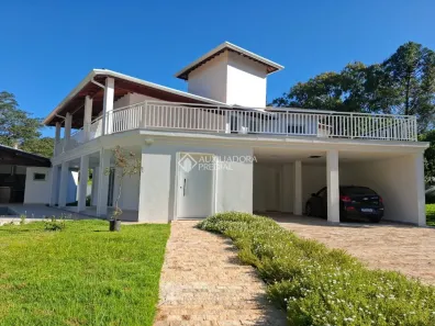 Casa de Condomínio com 3 Quartos à venda, 400m² no , Guararema