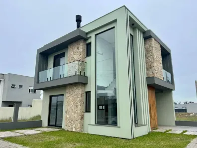 Sobrado com 3 Quartos à venda, 156m² no Capão da Canoa, Capão da Canoa