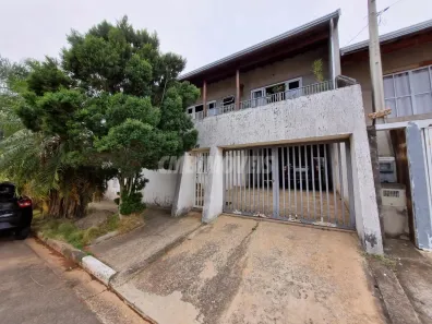 Sobrado com 3 Quartos à venda, 162m² no Parque Jambeiro, Campinas