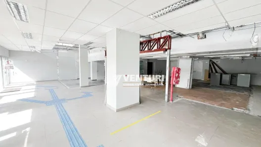 Ponto Comercial para alugar, 352m² no Itoupava Norte, Blumenau