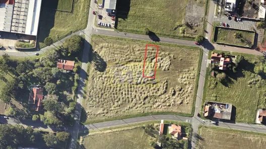 Lote/Terreno à venda, 627m² no Centro, Pinhais