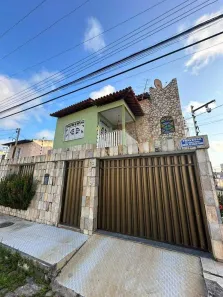 Casa com 4 Quartos à venda, 400m² no Aeroporto, Aracaju