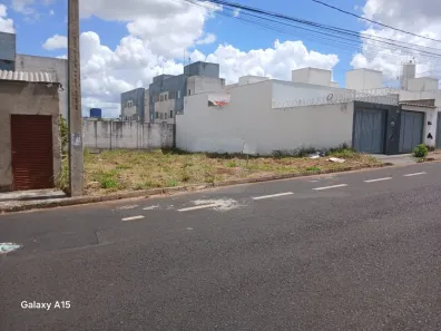 Lote/Terreno à venda, 251m² no Shopping Park, Uberlândia