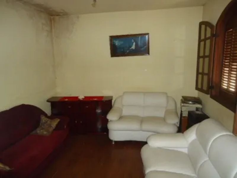 Casa com 3 quartos — Alípio de Melo, Belo Horizonte