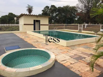 Fazenda/Sítio com 3 Quartos para alugar, 200m² no São Benedito da Capelinha (Zona Rural), São José do Rio Preto
