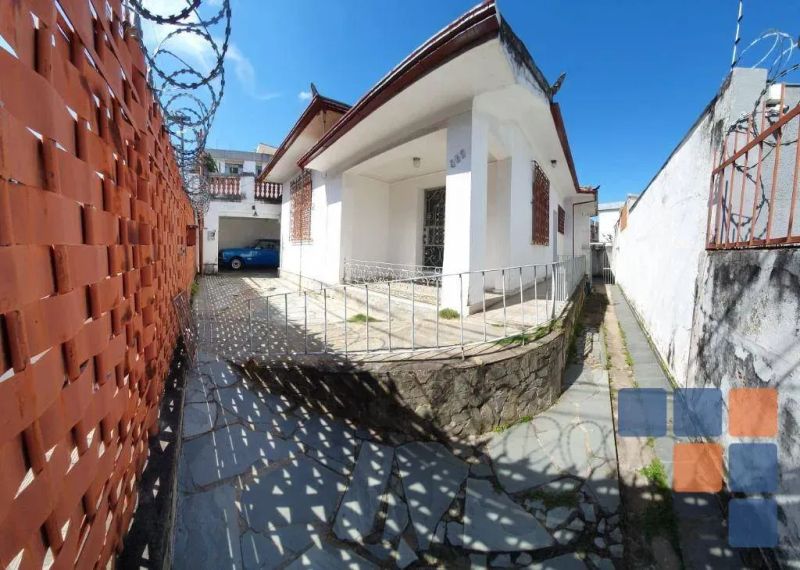 Casa com 3 quartos — Prado, Belo Horizonte