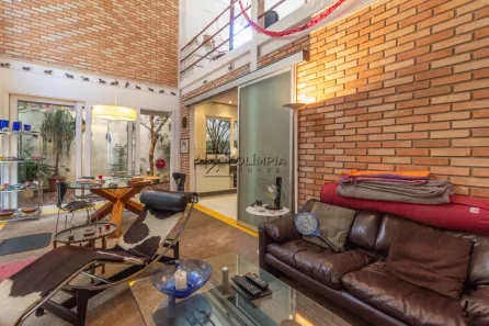 Casa com 4 Quartos à venda, 290m² no Vila Madalena, São Paulo