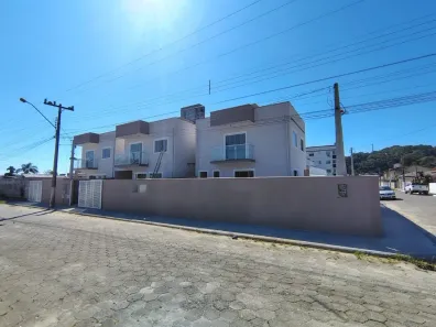 Casa com 3 Quartos à venda, 90m² no Rio Caveiras, Biguaçu