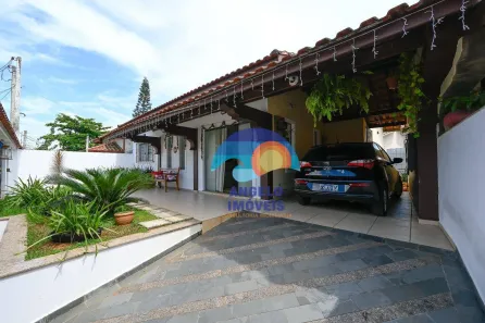 Casa com 3 Quartos à venda, 113m² no Centro, Peruíbe