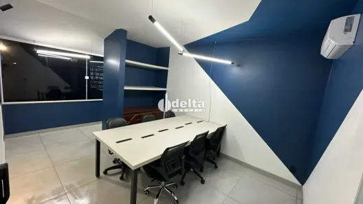 Ponto Comercial para alugar, 20m² no Cazeca, Uberlândia