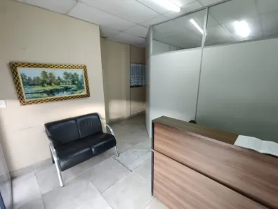 Ponto Comercial para alugar, 50m² no São Benedito, Santa Luzia