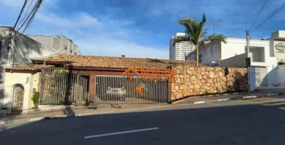 Casa com 3 Quartos à venda, 700m² no Jardim Maia, Guarulhos