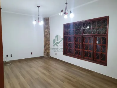 Casa com 3 Quartos à venda, 180m² no Loteamento Parque Itacolomy, Mogi Guaçu
