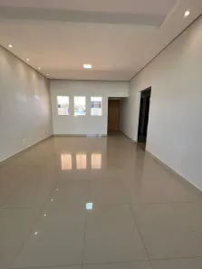 Casa de Condomínio com 3 Quartos para alugar, 200m² no Setor Habitacional Jardim Botânico, Brasília
