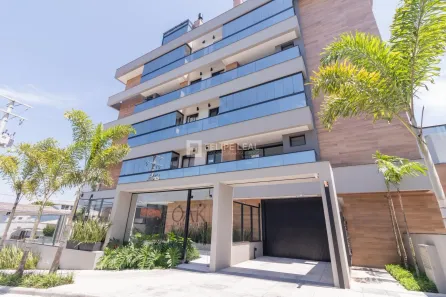 Apartamento com 2 Quartos à venda, 100m² no Coqueiros, Florianópolis