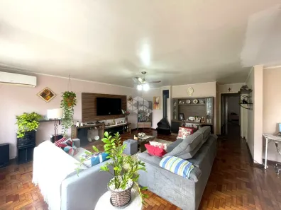Casa com 3 Quartos à venda, 200m² no Parque Santa Fé, Porto Alegre