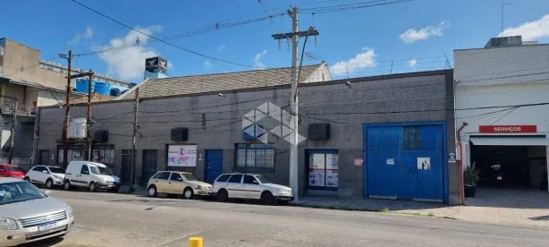 Prédio Comercial à venda, 215m² no Floresta, Porto Alegre