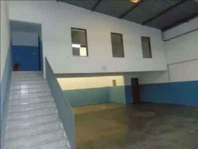 Galpão/Depósito/Armazém para alugar, 350m² no Jardim Bom Pastor, Santo André