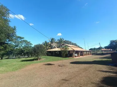 Fazenda/Sítio com 2 Quartos à venda, 300m² no Zona Rural, Monte Aprazível