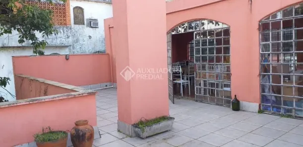 Sobrado com 3 Quartos à venda, 280m² no Espírito Santo, Porto Alegre