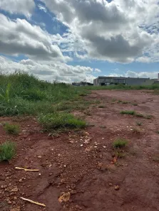 Lote/Terreno à venda, 611m² no Jardim Gramado, Goiânia