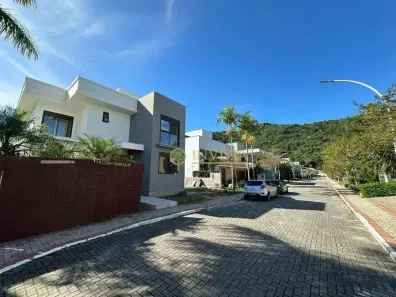 Casa de Condomínio com 4 Quartos à venda, 288m² no Canasvieiras, Florianópolis