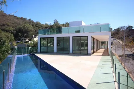 Casa de Condomínio com 4 Quartos para alugar, 700m² no Quintas do Sol, Nova Lima