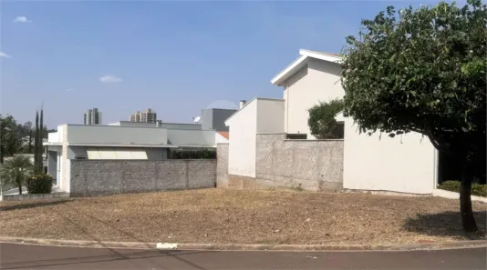 Lote/Terreno à venda, 305m² no Residencial Village Damha II, Araraquara