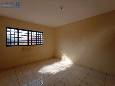 Casa com 2 Quartos para alugar, 60m² no Vila Palmeiras, São Paulo