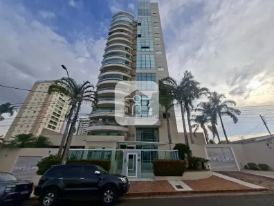 Apartamento com 3 Quartos à venda, 170m² no Osvaldo Rezende, Uberlândia