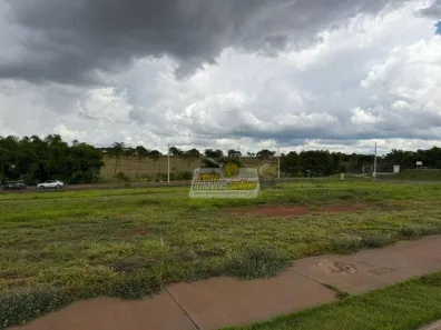 Lote/Terreno à venda, 250m² no Recreio dos Bandeirantes, Uberaba
