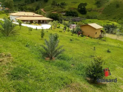 Fazenda/Sítio com 3 Quartos à venda, 100m² no Santa Luzia Rural, Taubaté