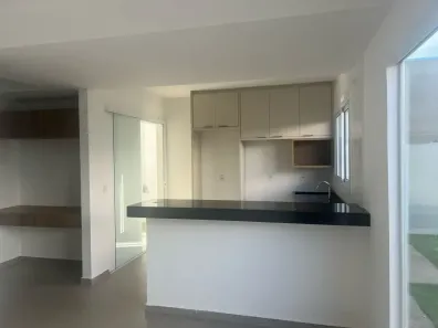 Sobrado com 3 Quartos à venda, 87m² no Bosque dos Buritis, Uberlândia
