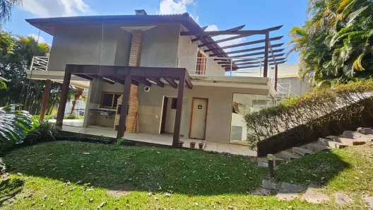 Sobrado com 3 Quartos para alugar, 295m² no Aruã, Mogi das Cruzes