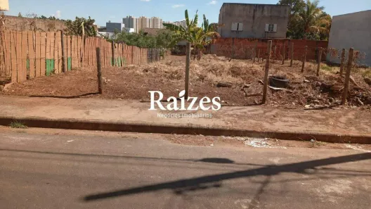 Lote/Terreno à venda, 300m² no Shopping Park, Uberlândia