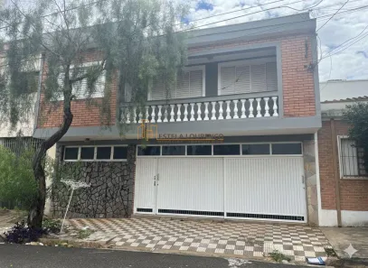 Casa com 3 Quartos para alugar, 135m² no Centro, Bauru