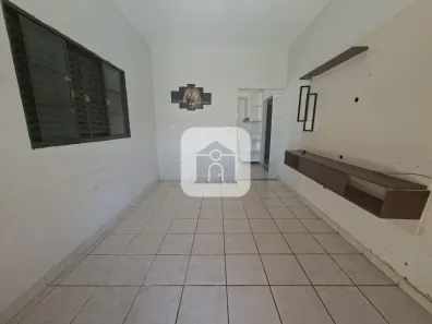 Casa com 3 Quartos para alugar, 150m² no Nova Uberlândia, Uberlândia
