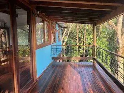 Casa com 3 Quartos para alugar, 240m² no Pirucaia, Mairiporã