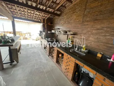 Casa com 3 Quartos à venda, 360m² no Santa Cruz, Belo Horizonte