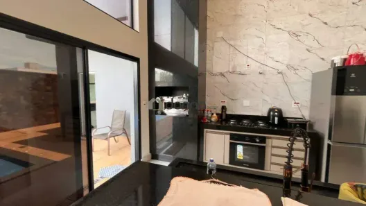 Casa com 4 Quartos à venda, 390m² no Jockey Park, Uberaba