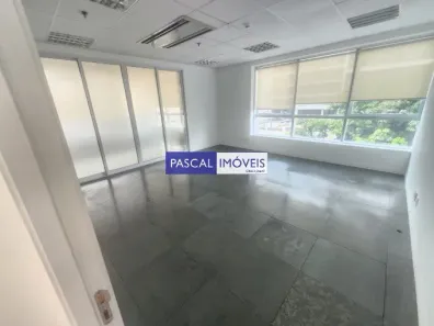 Sala Comercial para alugar, 134m² no Indianópolis, São Paulo