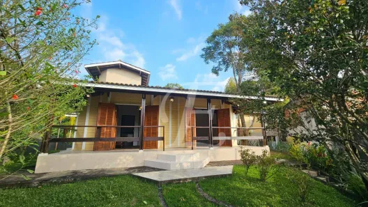 Casa de Condomínio com 3 Quartos à venda, 180m² no Cumbari, Mairiporã