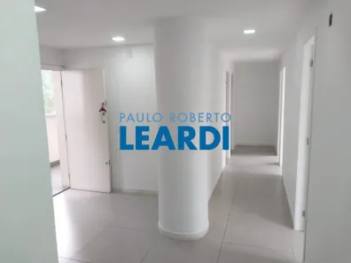 Sala Comercial para alugar, 70m² no Cerqueira César, São Paulo