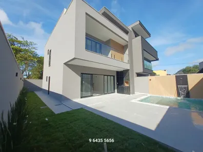 Casa de Condomínio com 4 Quartos à venda, 200m² no Vargem Pequena, Rio de Janeiro
